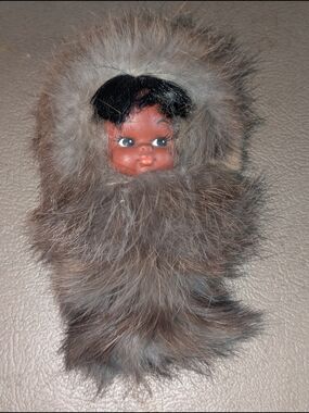 Vintage Inuit Alaskan Eskimo Doll  1980s Carlson Dolls Real Fur 5"